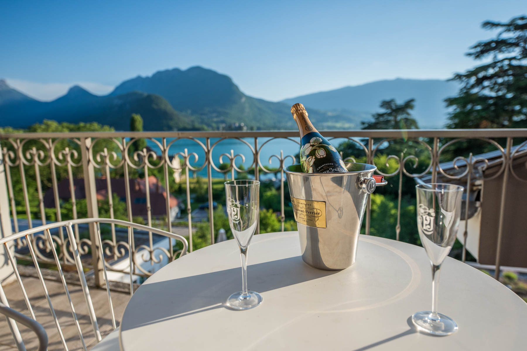 Idée cadeau à Annecy : offrez une expérience inoubliable au bord du lac